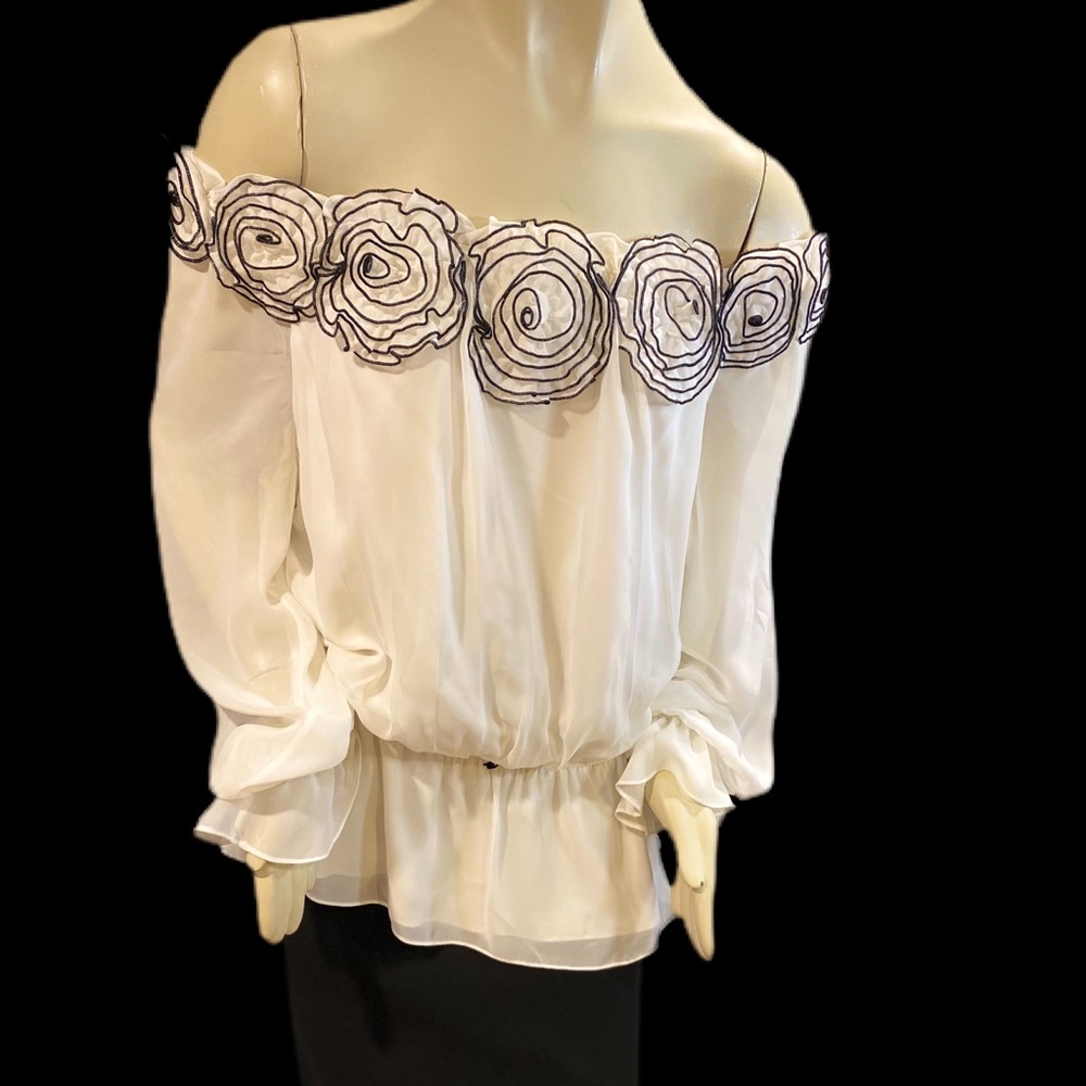 Ladies blouse